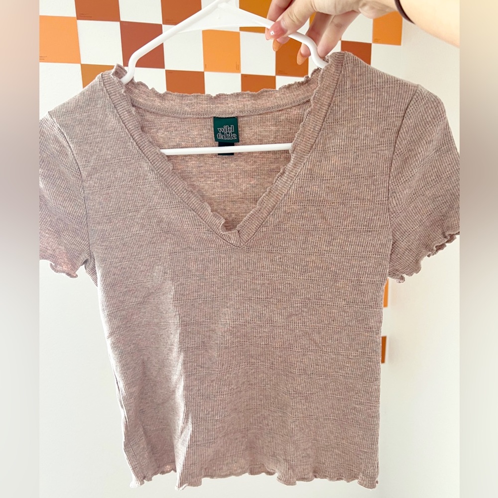 fitted mauve tee
